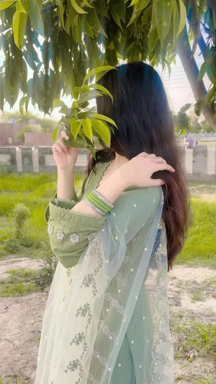 nadia, Islamabad